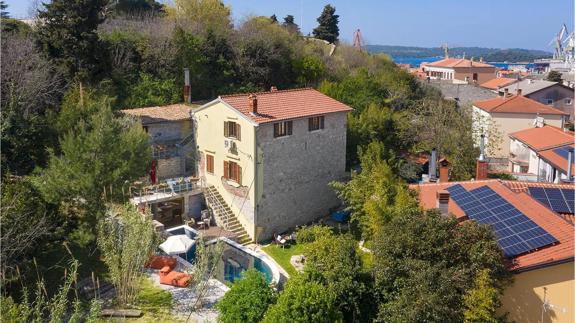 Amazing Home In Pula With Sauna 0*,